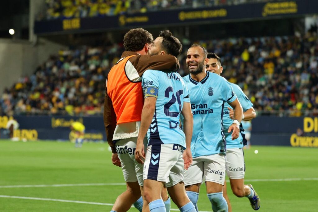 Kirian Rodríguez gol Cádiz | udlaspalmas.NET El conjunto grancanario consiguió en la presente temporada ocho victorias lejos del Estadio de Gran Canaria para sumar 31 puntos de 63 posibles, el segundo mejor registro del Siglo XXI. La Unión Deportiva Las Palmas tendrá que remontar en La Rosaleda. El conjunto grancanario tiene que volver a demostrar su fortaleza lejos del Estadio de