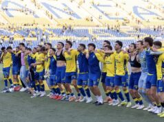 Las Palmas se hace fuerte en casa para seguir soñando