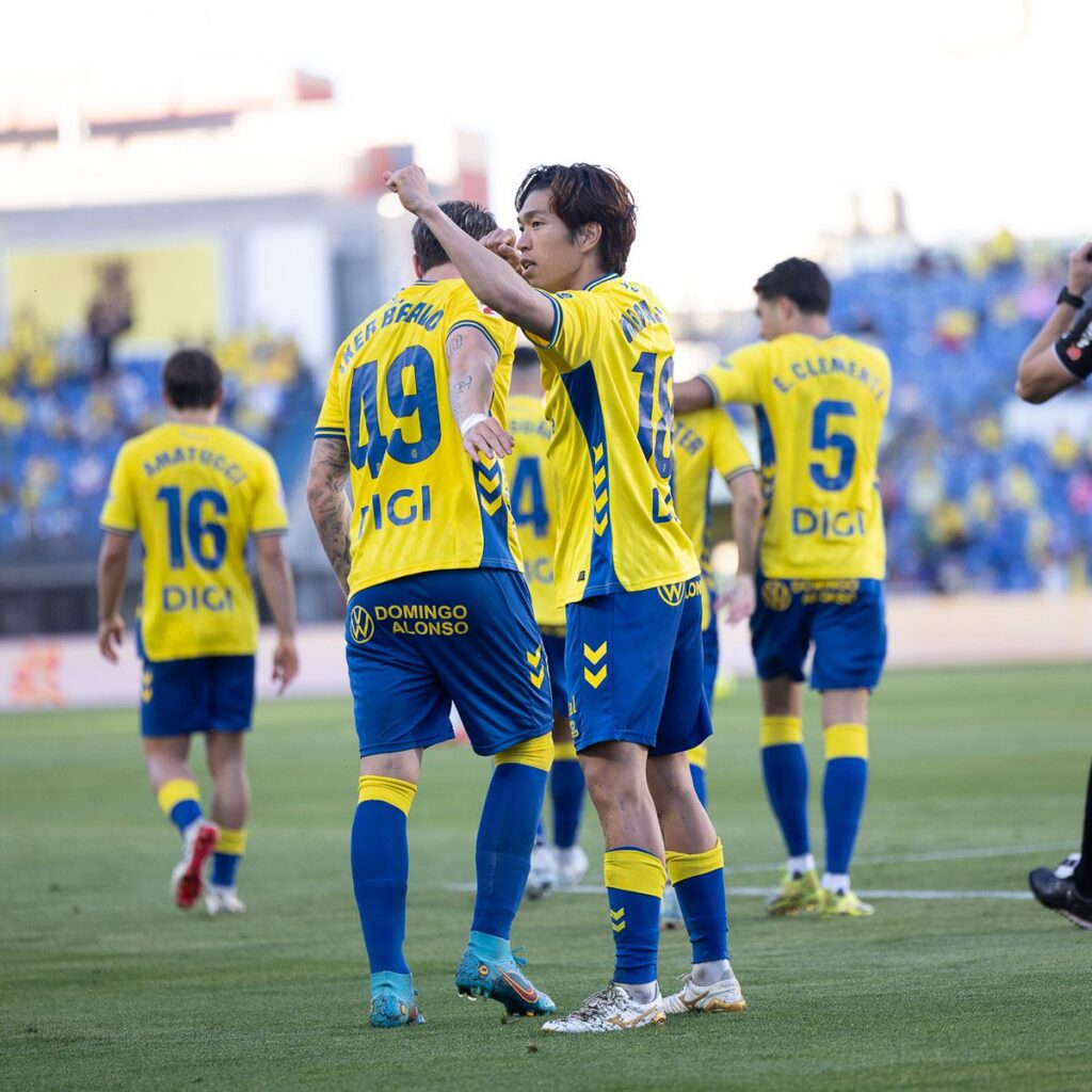 Taisei Miyashiro Granada gol | udlaspalmas.NET El conjunto grancanario no hizo su mejor partido y de hecho deja malas sensaciones a pesar del resultado ante un Granada que estuvo cerca de marcar en varias ocasiones e incluso se le anularon dos por fuera de juego. El gol de Taisei Miyashiro, en jugada de estrategia, fue casi definitivo. Cristian Gutiérrez sentenció el