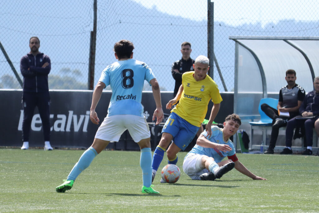 El Juvenil División de Honor de la Unión Deportiva Las Palmas se medirá al Celta de Vigo en los cuartos de final de la Copa de Campeones. El 9 o 10 de mayo será la ida en el Anexo al Estadio de Gran Canaria mientras que la vuelta se disputará en Galicia. El equipo de