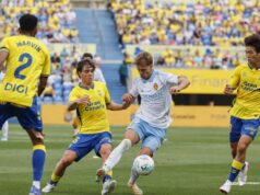 CRÓNICA | Las Palmas dilapida las opciones de cerrar el playoff en un mal partido (1-1)