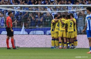 CRÓNICA | Las Palmas mantiene vivo el sueño del ascenso (1-2)