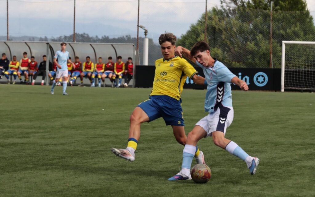 El conjunto grancanario desperdició la victoria en el partido de ida y tiró de épica para igualar la eliminatoria cuando llegó perdiendo por dos goles a los minutos finales. David Suárez envió el partido a la prórroga en el tiempo de descuento. Alberto Santana fue el héroe en la prórroga y en los penaltis. Álvaro