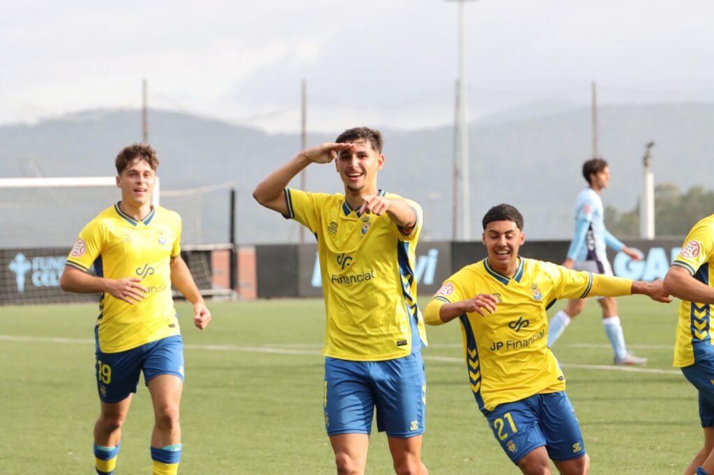 El conjunto grancanario desperdició la victoria en el partido de ida y tiró de épica para igualar la eliminatoria cuando llegó perdiendo por dos goles a los minutos finales. David Suárez envió el partido a la prórroga en el tiempo de descuento. Alberto Santana fue el héroe en la prórroga y en los penaltis. Álvaro