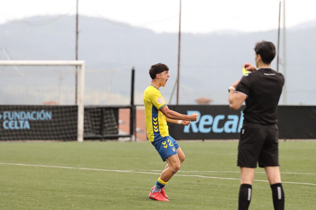 El conjunto grancanario consiguió el pase a la final four en una épica tanda de penaltis tras empatar la eliminatoria en los instantes finales. Vea las mejores fotos de David Rodríguez para udlaspalmas.NET de una tarde histórica para la Unión Deportiva Las Palmas.