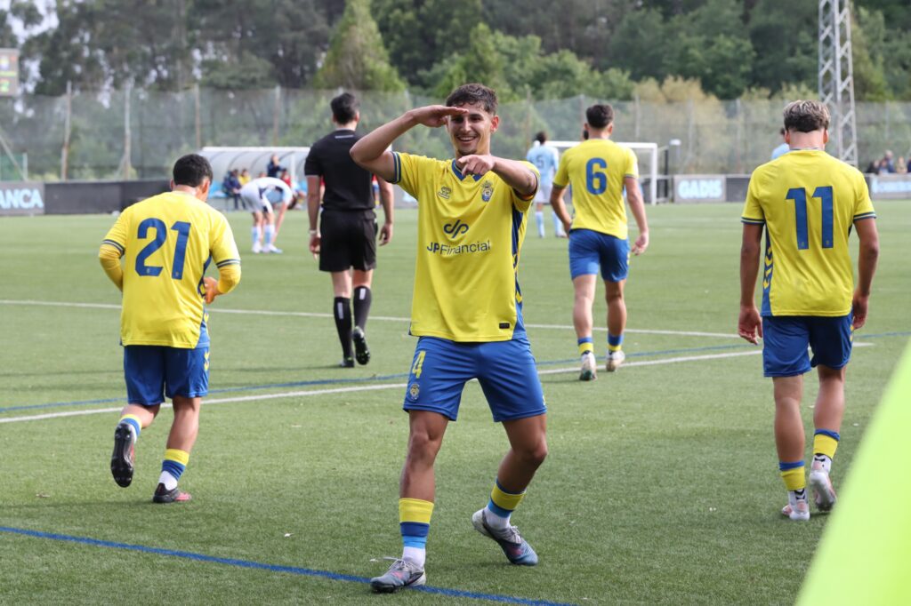 El conjunto grancanario consiguió el pase a la final four en una épica tanda de penaltis tras empatar la eliminatoria en los instantes finales. Vea las mejores fotos de David Rodríguez para udlaspalmas.NET de una tarde histórica para la Unión Deportiva Las Palmas.