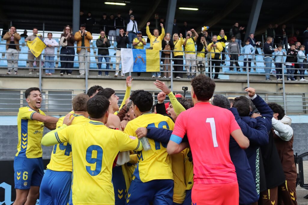 El conjunto grancanario consiguió el pase a la final four en una épica tanda de penaltis tras empatar la eliminatoria en los instantes finales. Vea las mejores fotos de David Rodríguez para udlaspalmas.NET de una tarde histórica para la Unión Deportiva Las Palmas.