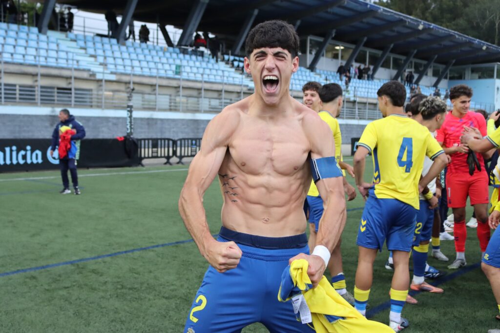 El conjunto grancanario consiguió el pase a la final four en una épica tanda de penaltis tras empatar la eliminatoria en los instantes finales. Vea las mejores fotos de David Rodríguez para udlaspalmas.NET de una tarde histórica para la Unión Deportiva Las Palmas.
