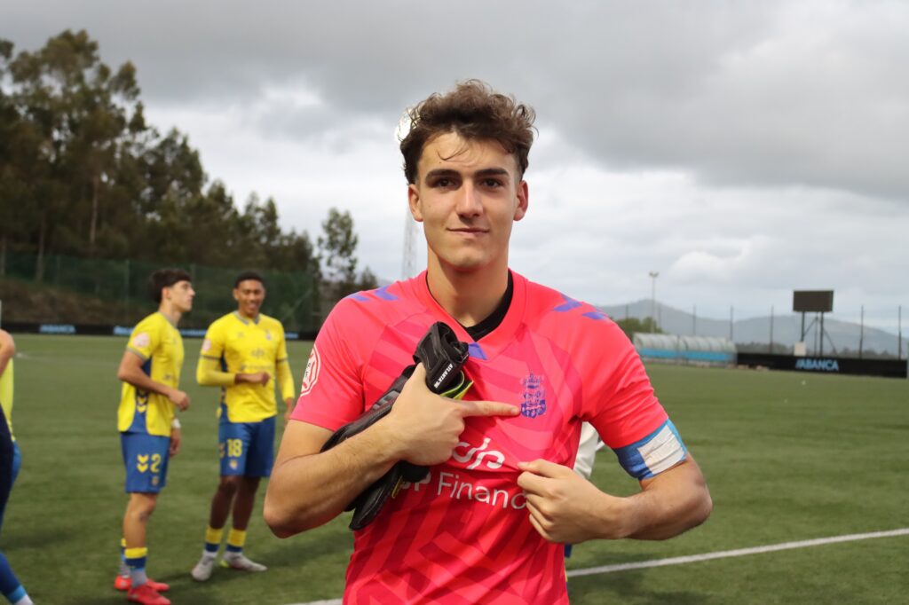 El conjunto grancanario consiguió el pase a la final four en una épica tanda de penaltis tras empatar la eliminatoria en los instantes finales. Vea las mejores fotos de David Rodríguez para udlaspalmas.NET de una tarde histórica para la Unión Deportiva Las Palmas.