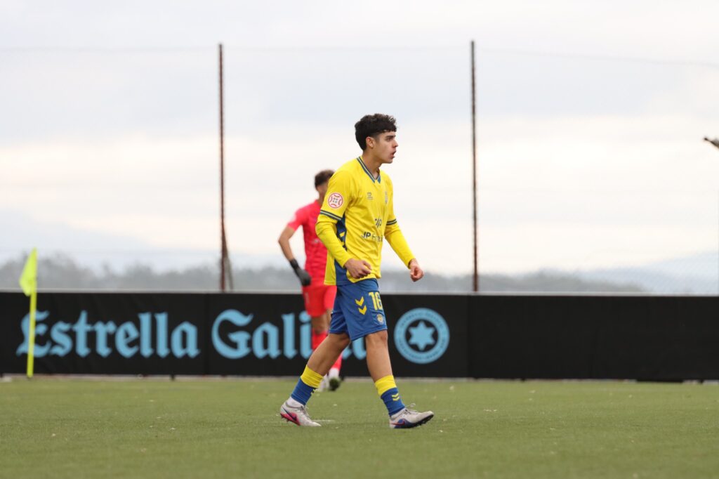 El conjunto grancanario consiguió el pase a la final four en una épica tanda de penaltis tras empatar la eliminatoria en los instantes finales. Vea las mejores fotos de David Rodríguez para udlaspalmas.NET de una tarde histórica para la Unión Deportiva Las Palmas.