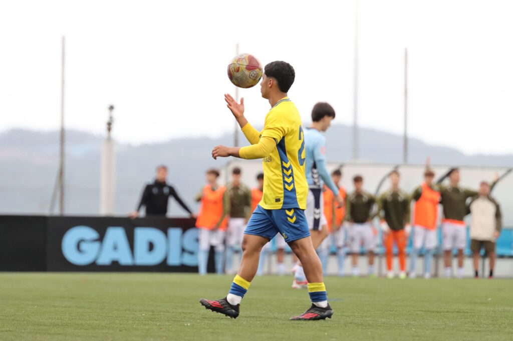 El conjunto grancanario consiguió el pase a la final four en una épica tanda de penaltis tras empatar la eliminatoria en los instantes finales. Vea las mejores fotos de David Rodríguez para udlaspalmas.NET de una tarde histórica para la Unión Deportiva Las Palmas.