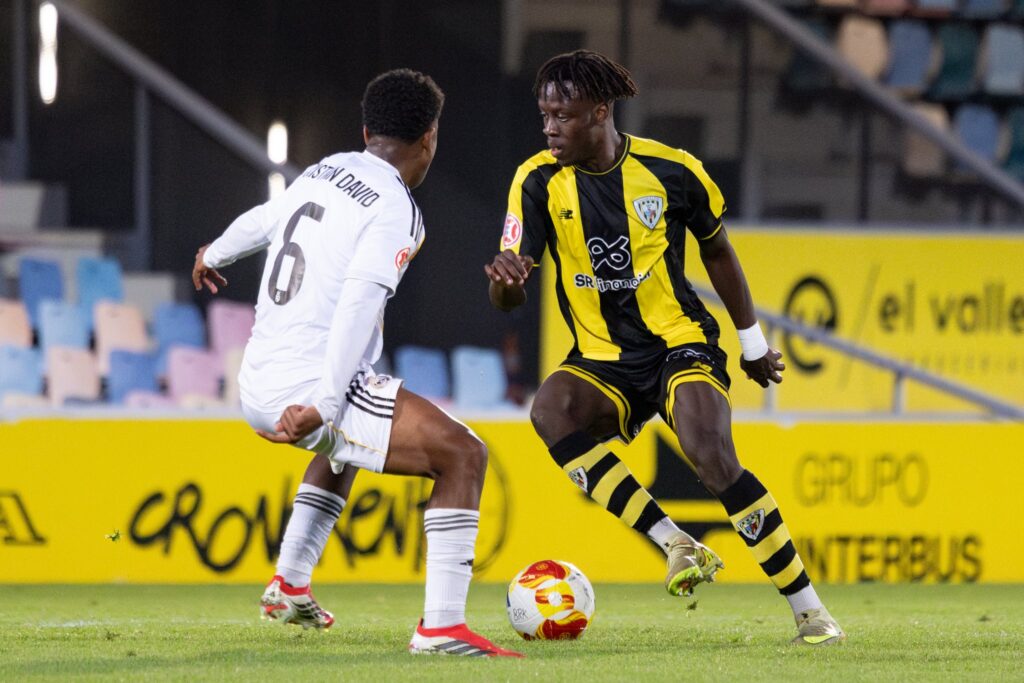 Saliou Barakaldo2 | udlaspalmas.NET El extremo conejero de la Unión Deportiva Las Palmas estuvo cedido esta temporada en el Barakaldo, donde contó con minutos durante toda la temporada a excepción de dos partidos. Este pasado fin de semana se acabó la temporada en Primera Federación, al menos para el Barakaldo, que se quedó a las puertas de jugar la