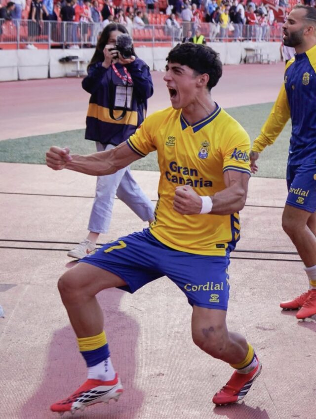 Valentín Pezzolesi, Almería