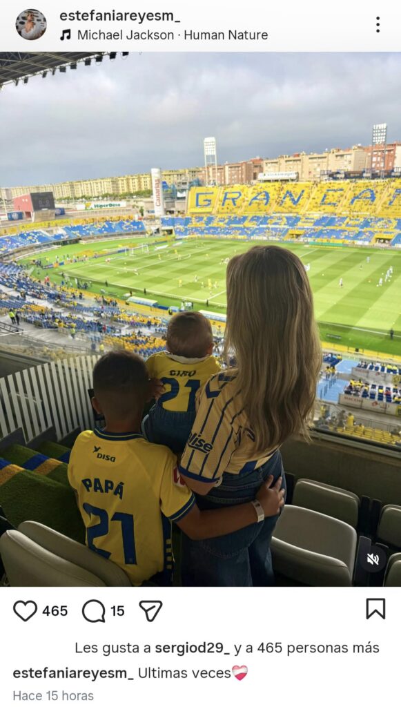 Jonathan Viera podría estar ante su último partido en la Unión Deportiva Las Palmas en caso de que los amarillos no se clasifiquen para la promoción de ascenso. Su esposa, Estefanía Reyes, dejó un mensaje que hace pensar en su salida. Todo hace indicar que este próximo 30 de junio concluirá la quinta etapa de