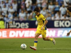 ¿Hasta qué año firman los nuevos futbolistas de la UD y los renovados?