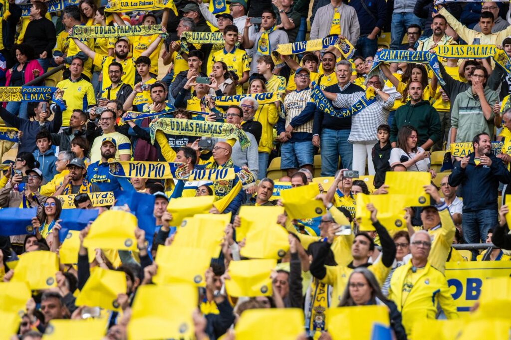 WhatsApp Image 2026-06-07 at 220321 1 | udlaspalmas.NET FOTOGALERÍA | Vea las mejores fotografías de la derrota en la ida del play-off entre la UD Las Palmas y el Málaga (0-1). La eliminatoria se decidirá el miércoles en La Rosaleda. Vea la FOTOGALERÍA: