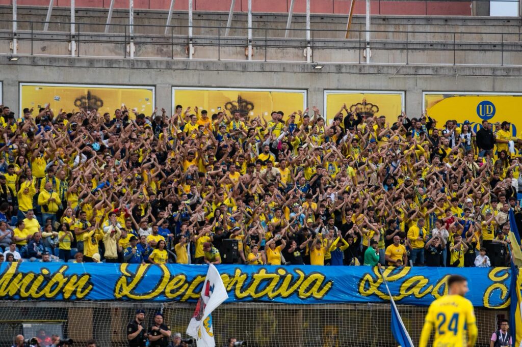 WhatsApp Image 2026-06-07 at 220325 1 | udlaspalmas.NET FOTOGALERÍA | Vea las mejores fotografías de la derrota en la ida del play-off entre la UD Las Palmas y el Málaga (0-1). La eliminatoria se decidirá el miércoles en La Rosaleda. Vea la FOTOGALERÍA:
