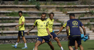 Once entrenamientos y dos partidos para la primera semana en Marbella