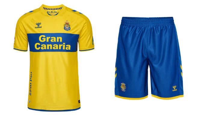 Primera equipación | udlaspalmas.NET La nueva camiseta de la Unión Deportiva contará con el escudo bordado y junto a la publicidad de las cervezas del club aparece también bordada la bandera de Canarias. Varias frases del himno adornan el cuello interior de la camiseta. La UD Las Palmas ha presentado este lunes las camisetas para la nueva temporada 2026/2027.