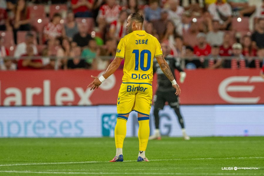 Jese-Girona2 | udlaspalmas.NET El jugador grancanario no podrá jugar este viernes contra el Leganés a pesar del recurso presentado por la Unión Deportiva Las Palmas, el cual ha sido rechazado por el Comité de Disciplina. Jesé Rodríguez no jugará contra el Leganés. La Unión Deportiva Las Palmas intentó que el Comité de Disciplina le retirara la tarjeta roja