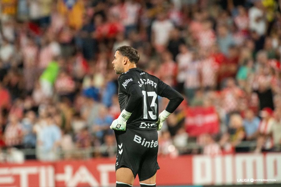 El conjunto grancanario salió goleado este sábado en un partido donde el equipo amarillo debe aprender de lo ocurrido y mejorar en ciertos aspectos que le costaron goles en Montilivi. Girona y concretamente Montilivi es un lugar donde se reproducen las peores pesadillas de la Unión Deportiva Las Palmas. Allí han sucedido partidos horrendos donde