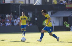 Manu Fuster, en el once ideal de la jornada para Sofascore