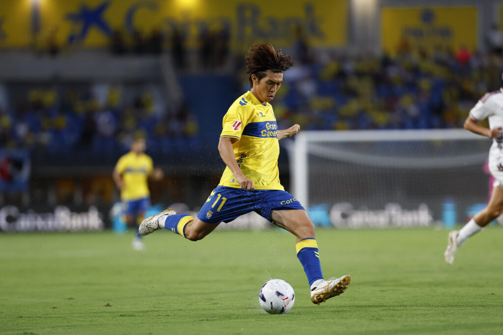 Taisei Miyashiro Albacete | udlaspalmas.NET El atacante japonés se ha destapado como uno de los mejores jugadores de la Unión Deportiva Las Palmas en este inicio liguero y ha sido elegido el mejor jugador de toda Segunda División en el mes de agosto. Taisei Miyashiro no deja de crecer en la Unión Deportiva Las Palmas. Este sábado volvió a cuajar