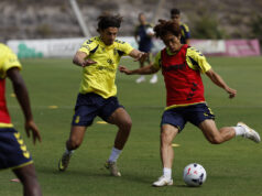 La UD sigue haciendo los trámites: Miyashiro, inscrito en LaLiga