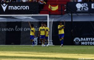 Fuster: «El equipo ha sabido ser efectivo para llevarnos la victoria»