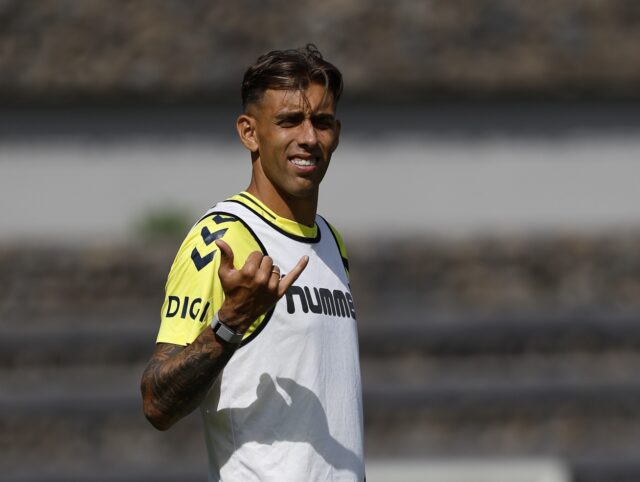 Jefte-Betancor-entrenamiento-2