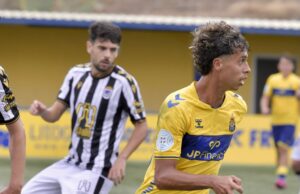 CRÓNICA | La falta de gol deja al filial sin victoria contra el Badajoz (0-0)