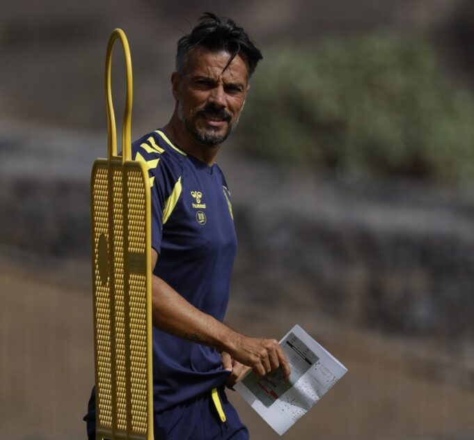 «Me llama la atención que un equipo mío tenga más puntos que juego»