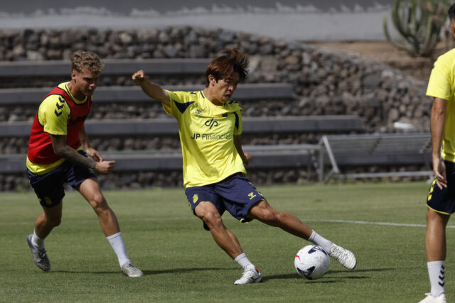 Taisei Miyashiro entrenamiento0