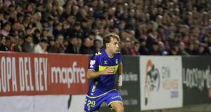 Las Palmas estrenó en Alcala su segunda camiseta