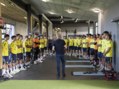 Ramírez arenga a la plantilla amarilla tras el cambio de entrenador