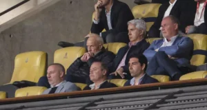 La afición mostró su hartazgo y gritó «Ramírez vete ya»