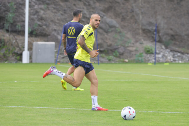 Sandro Ramírez entrenamiento